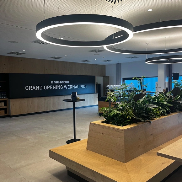 aalc-grand-opening-wernau-technik-im-raum